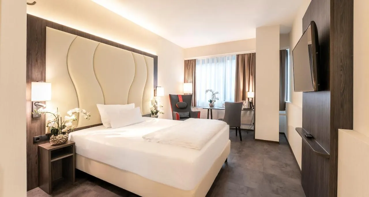 Best Western Plaza Hotel MHG